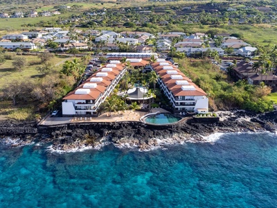 Case De Emdeko from the water