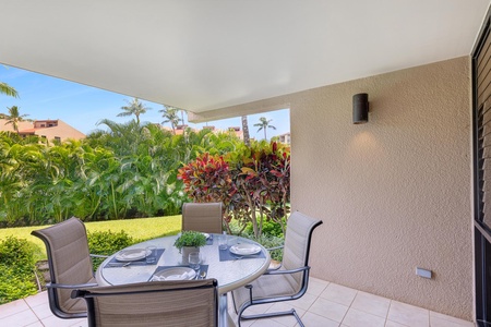 Lots of tropical foliage surrounding the property