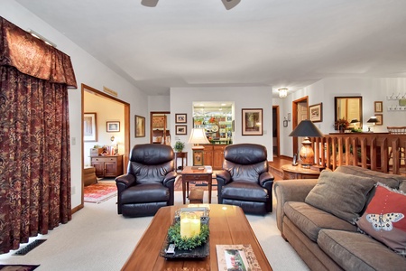 Summit  1 -- 3 Bed-21