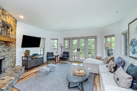Westermere 211 by Curate Telluride