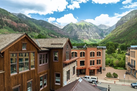 Pine Street Penthouse by Curate Telluride