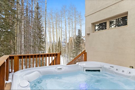 Private Hot tub