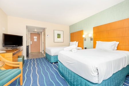 ala-moana-hotel-sov-2513-bed-05