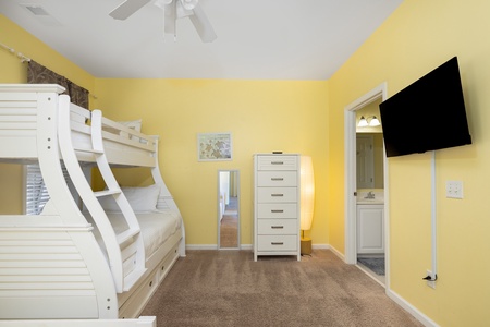 Your bunk room has three mattresses for families with lots of kids