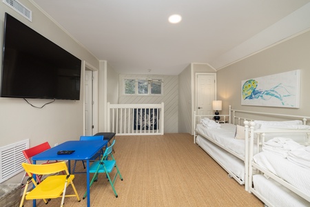 The kids will love the twin trundle beds!