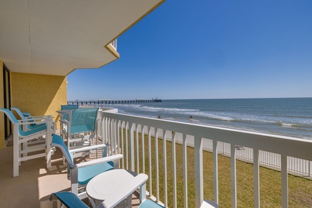 Oceanfront Folly Beach!