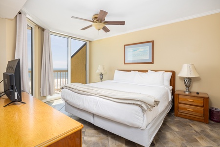 Wake restored in your cozy, oceanfront primary king bedroom