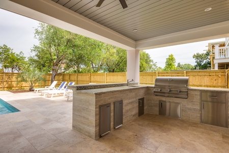 Outdoor kitchen
