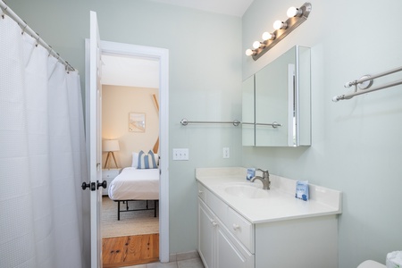 Your jack-and-jill en suite connects your two queen bedrooms