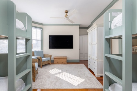 Twin Bunk Room