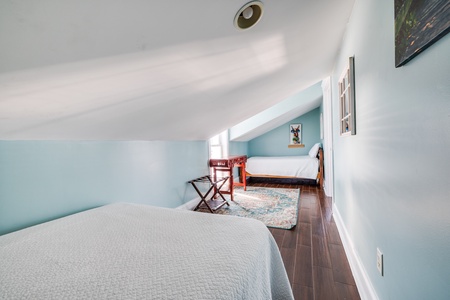 Bonus Room | Third Floor Queen/Twin Sleeping Space