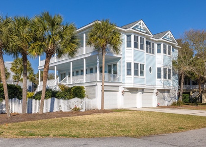 Blue Haven Exterior