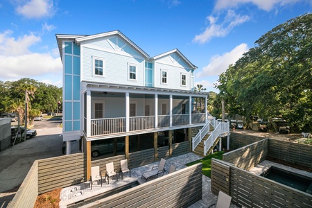 aerial view of full yard