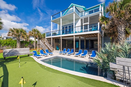 Enjoy the private pool or practice your short game on your very own putting green