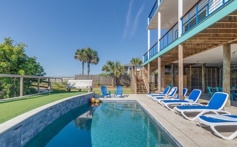 Oceanfront Pool!