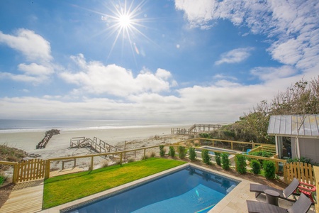 Pool to ocean view