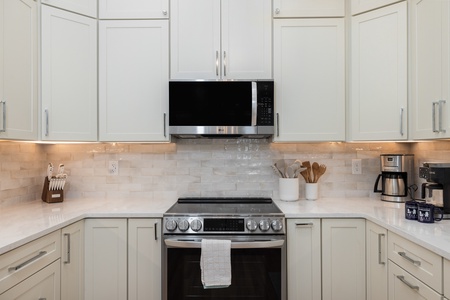 Cook your favorite vacation meals on this professional range