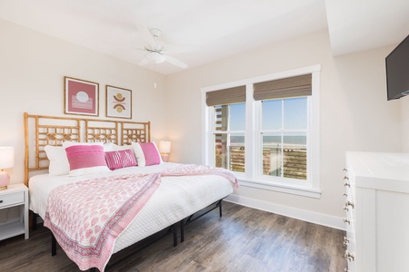 oceanfront king bedroom