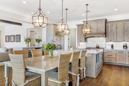 Built-in Kitchen Table