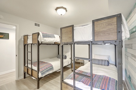 Twin Bunk Room