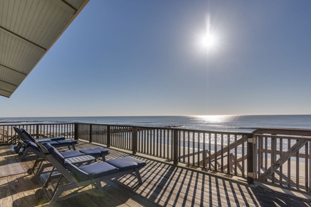 Oceanfront porch