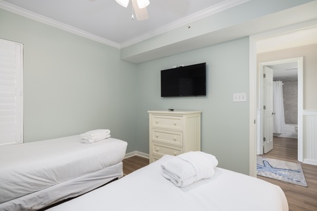 Twin Bedroom