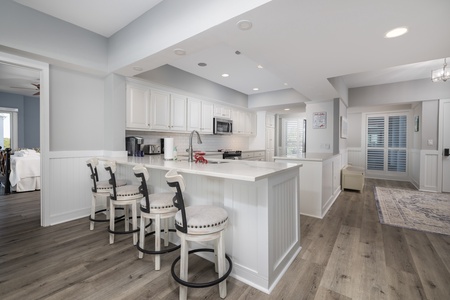 Pull up a barstool to your kitchen countertops