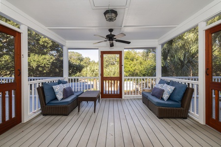 Screened in Porch