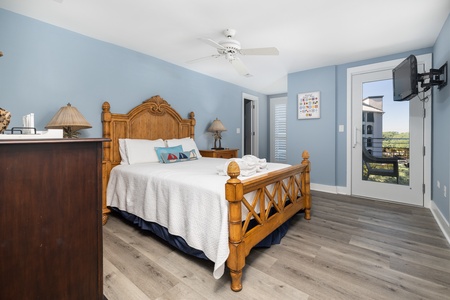 Your second queen bedroom is a cozy place to relax after a day at the beach