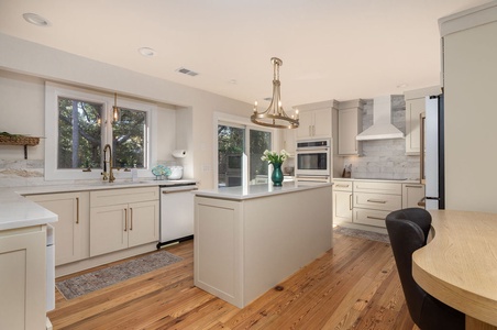 Kitchen is large enough for a few cooks