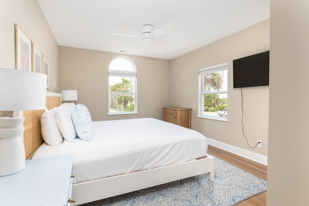 Sleep in a comfortable king size bed in your second bedroom