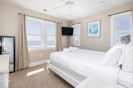 Wake up to breathtaking ocean views from your comfortable bed. Soft linens and gentle sea breezes create the perfect coastal retreat.