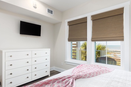 oceanfront bedroom