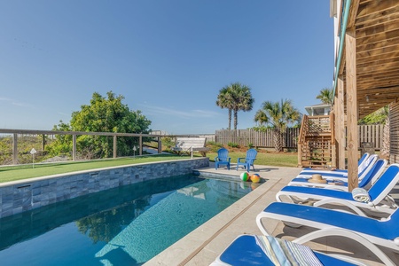 Oceanfront Pool!