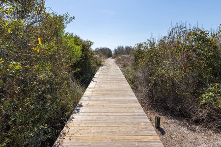 Nearby Beach Access