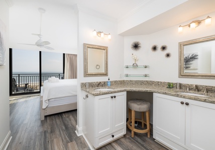 Primary En Suite Bathroom
