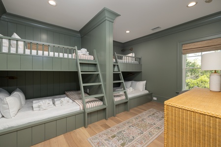 Built-in bunk beds are perfect for families