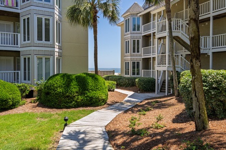 Welcome to Seahorse, a 1-bed, 1-bath suite located in the stunning Wild Dunes Resort