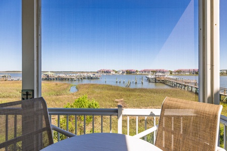 Enjoy outdoor mealtimes from your screened in porch
