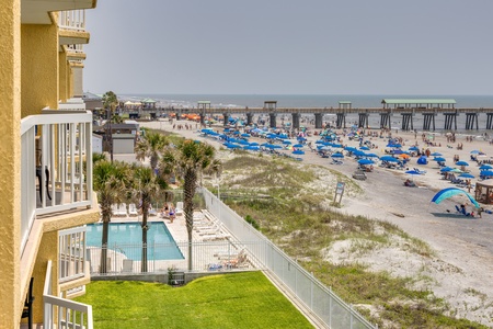 Beach/Pool view