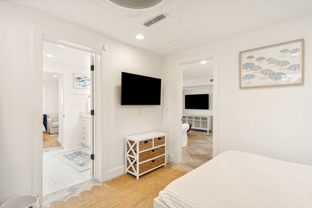Bunk and Queen Bedroom #6