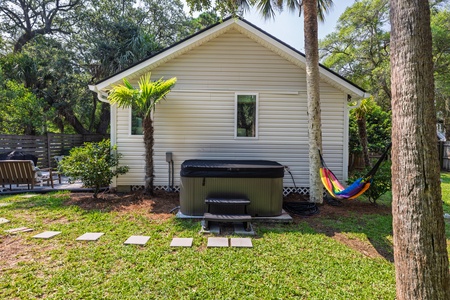 Enjoy starry nights from your hot tub and hammock