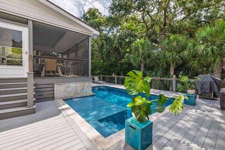 Wooded lot creates a tropical ambiance