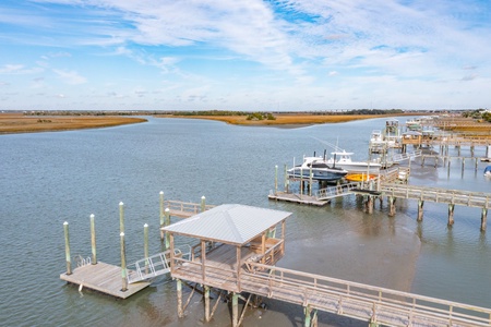 Private Dock on Hamlin Creek