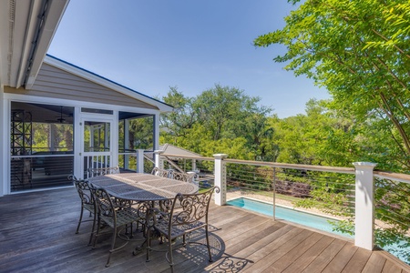 Outdoor Dining Area