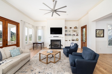 Main Family Room With Rooftop Access | 2nd Floor