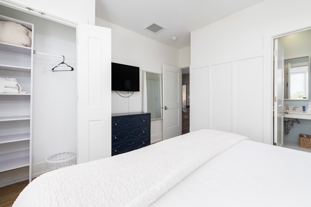 Upstairs King Bedroom #2