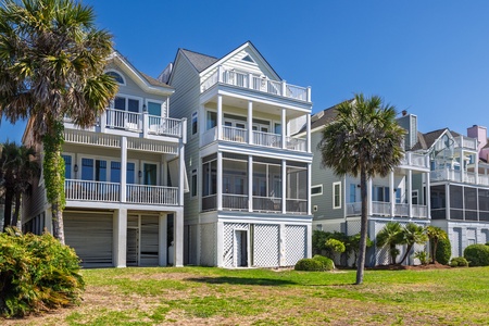 Pavilion Paradise offers the best of beach living on beautiful Isle of Palms