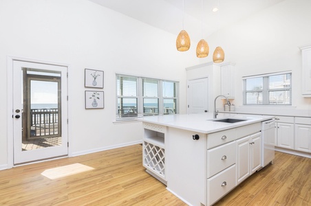 Kitchen 4