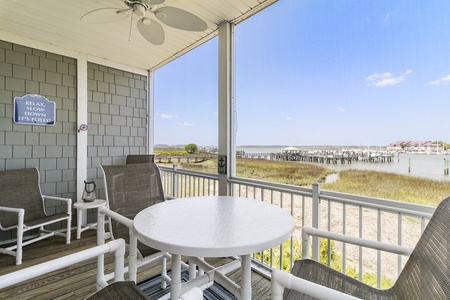 Screened in Porch